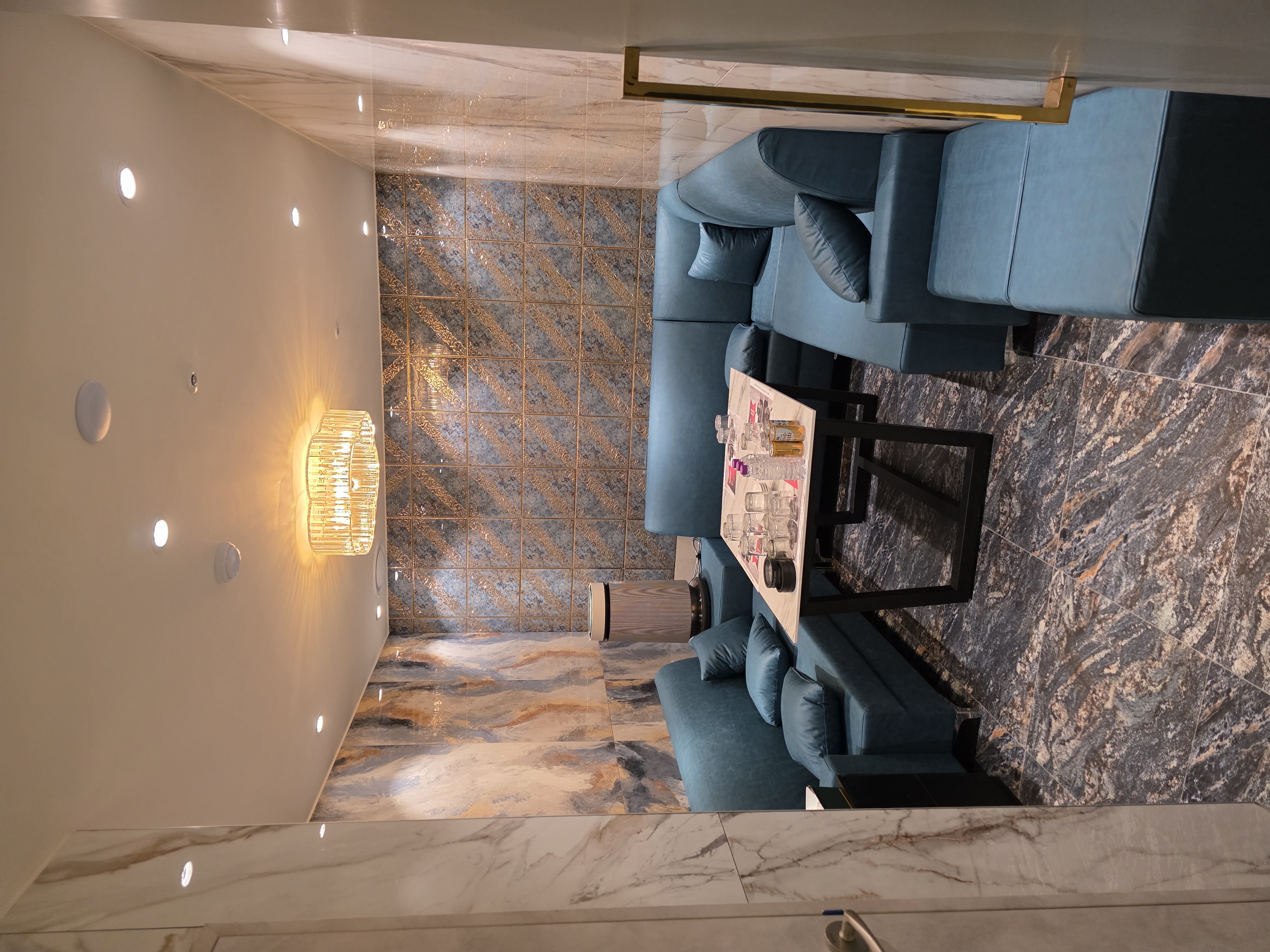 Gold Suite